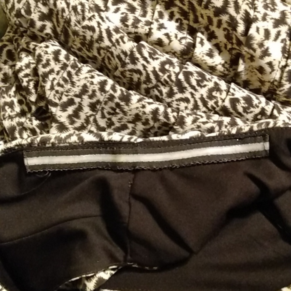 Cheetah print shirred fitted dress - Picture 9 of 11